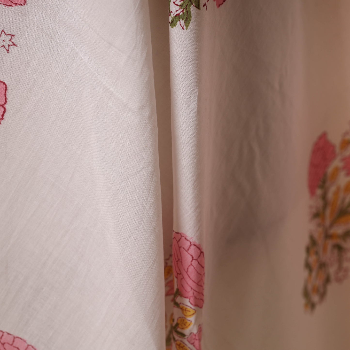 White - cotton sanganeri fabric 17 - handcrafted