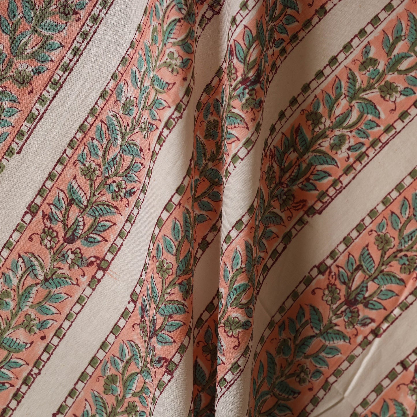 White - cotton sanganeri fabric 23 - handcrafted