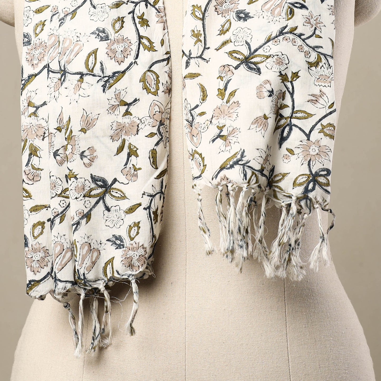  Block Print Cotton White Sanganeri Stole with Tassels