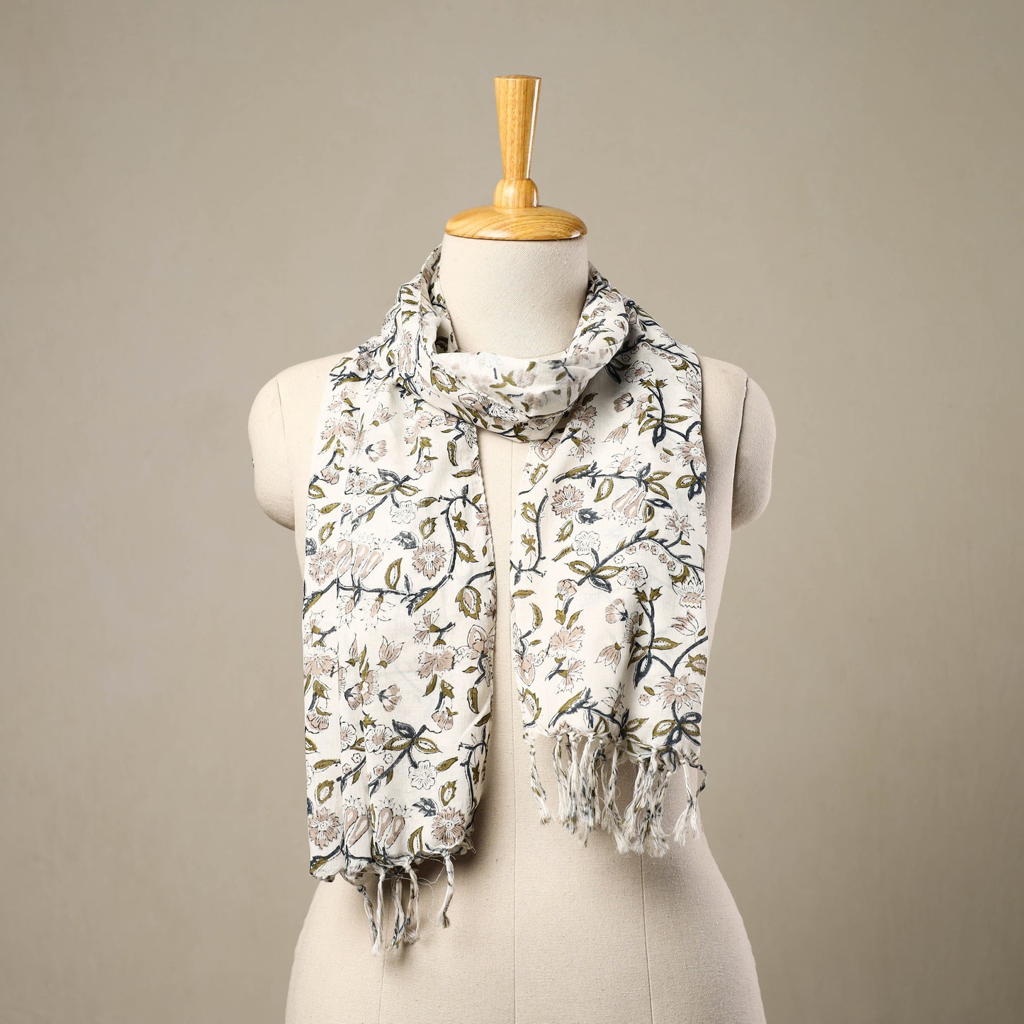  Block Print Cotton White Sanganeri Stole with Tassels