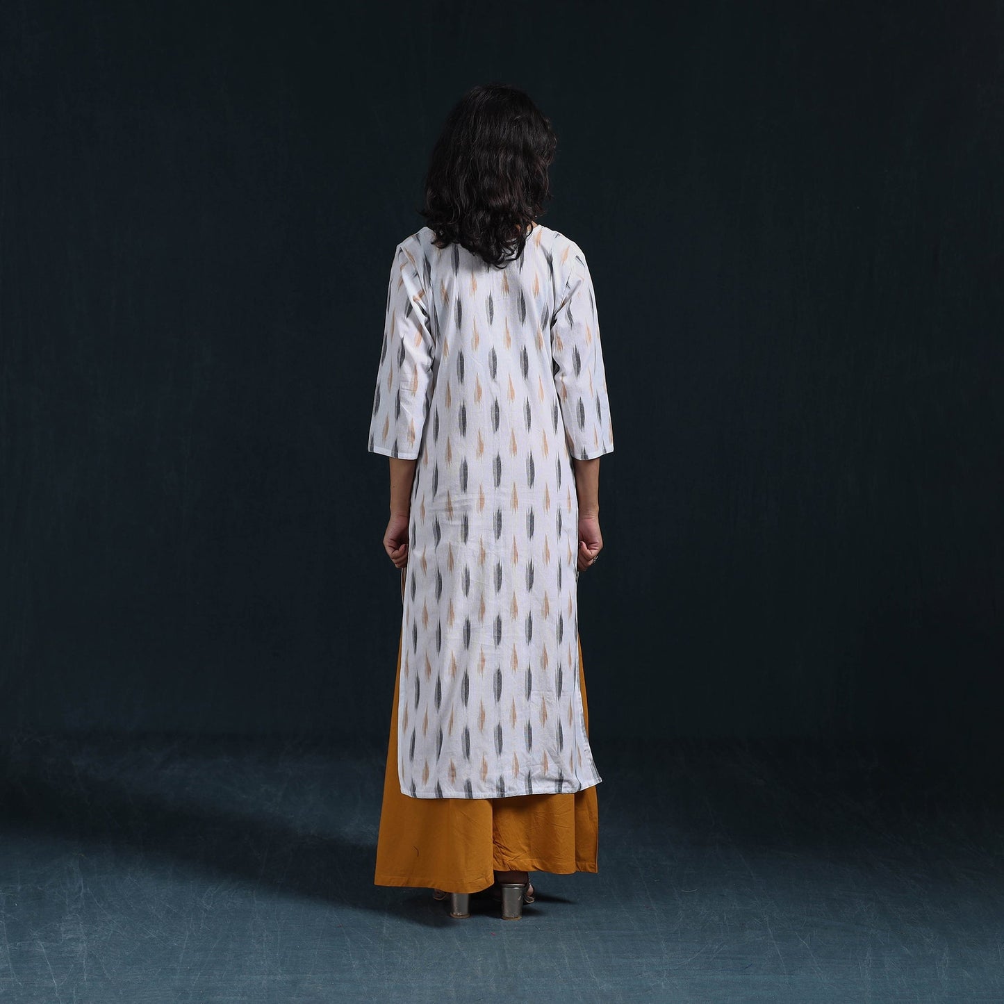 Cotton straight pochampally ikat kurta for women 09