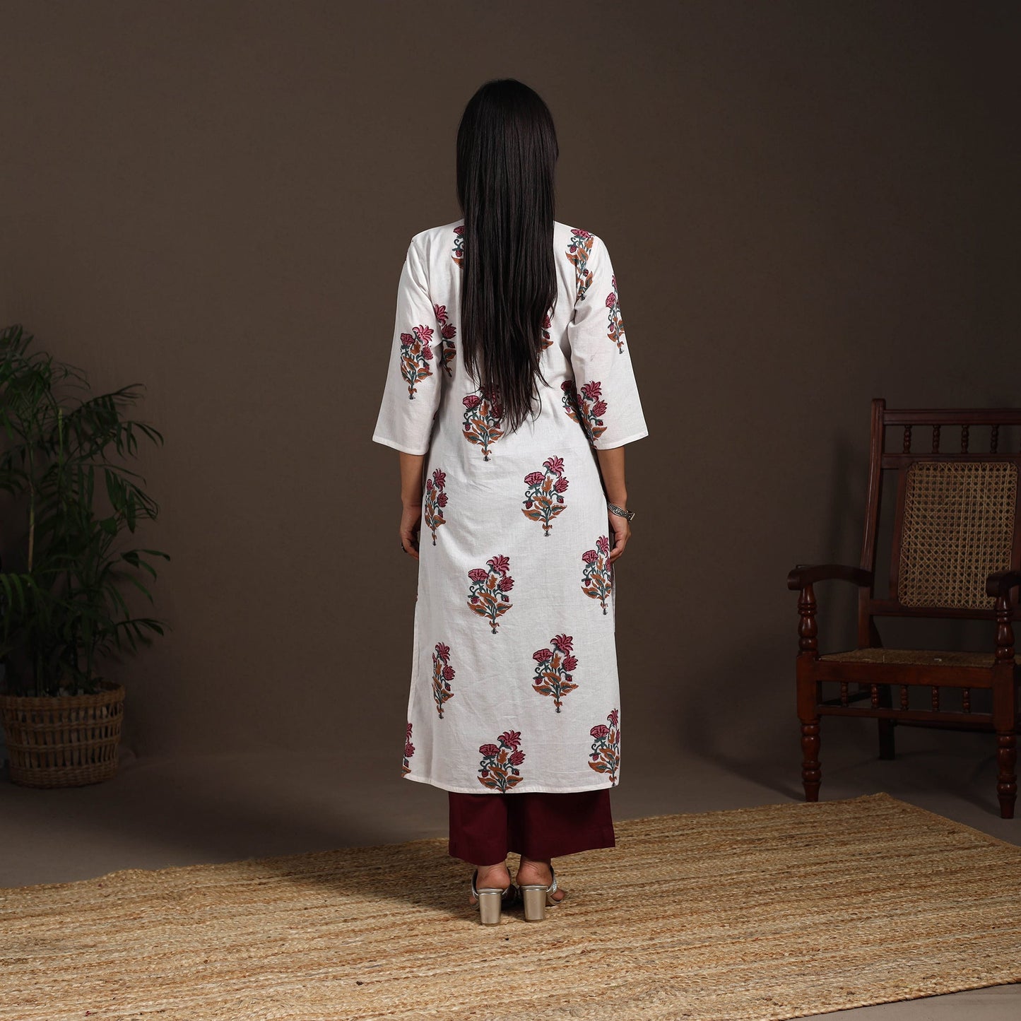 White - cotton straight sanganeri kurta 06 - handcrafted