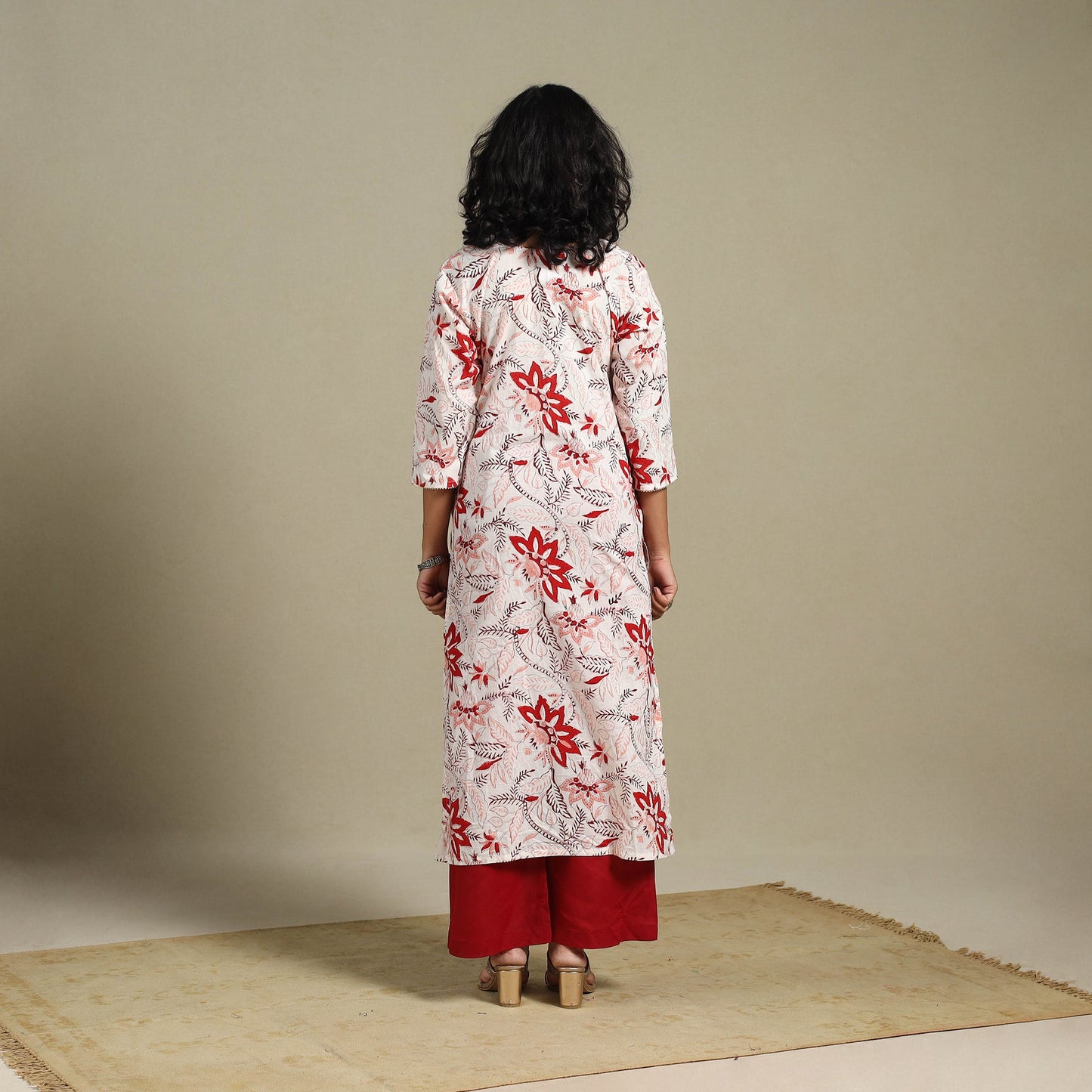 White - cotton straight sanganeri kurta 06 - s - handcrafted