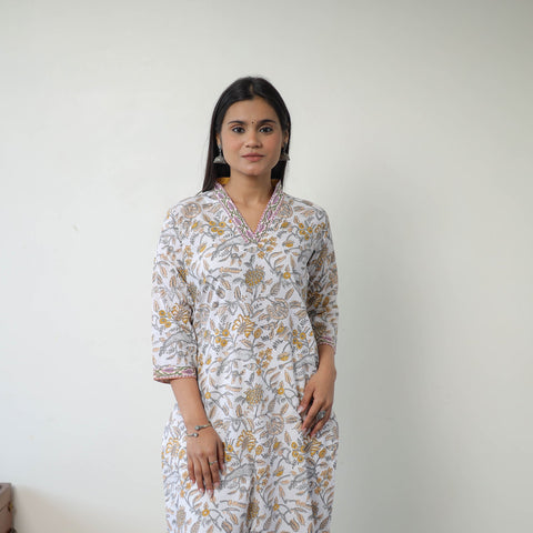 Buy White Straight Cotton Sanganeri Print Kurta for Women