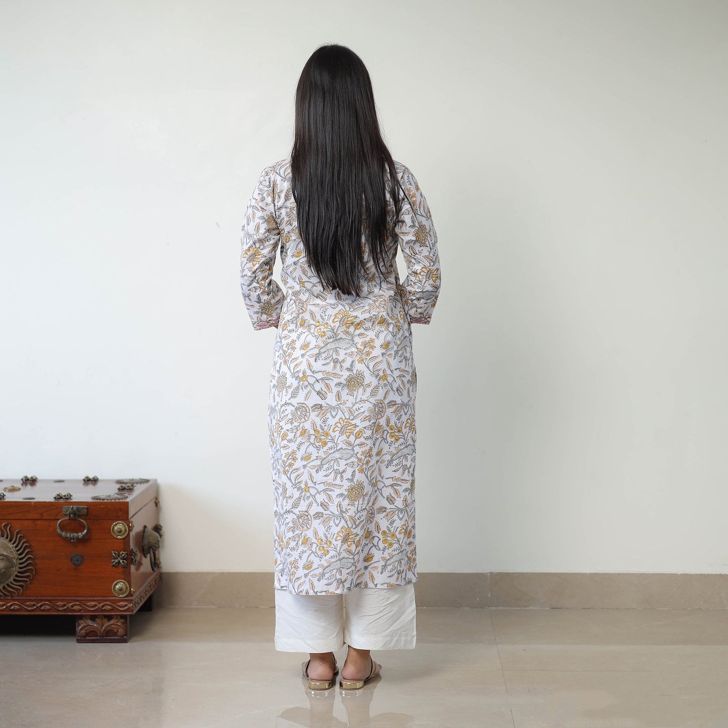 Buy White Straight Cotton Sanganeri Print Kurta for Women