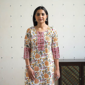  White Sanganeri Print Kurta for Women