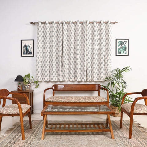 White - cotton window pochampally ikat curtain (5 x 3 feet)