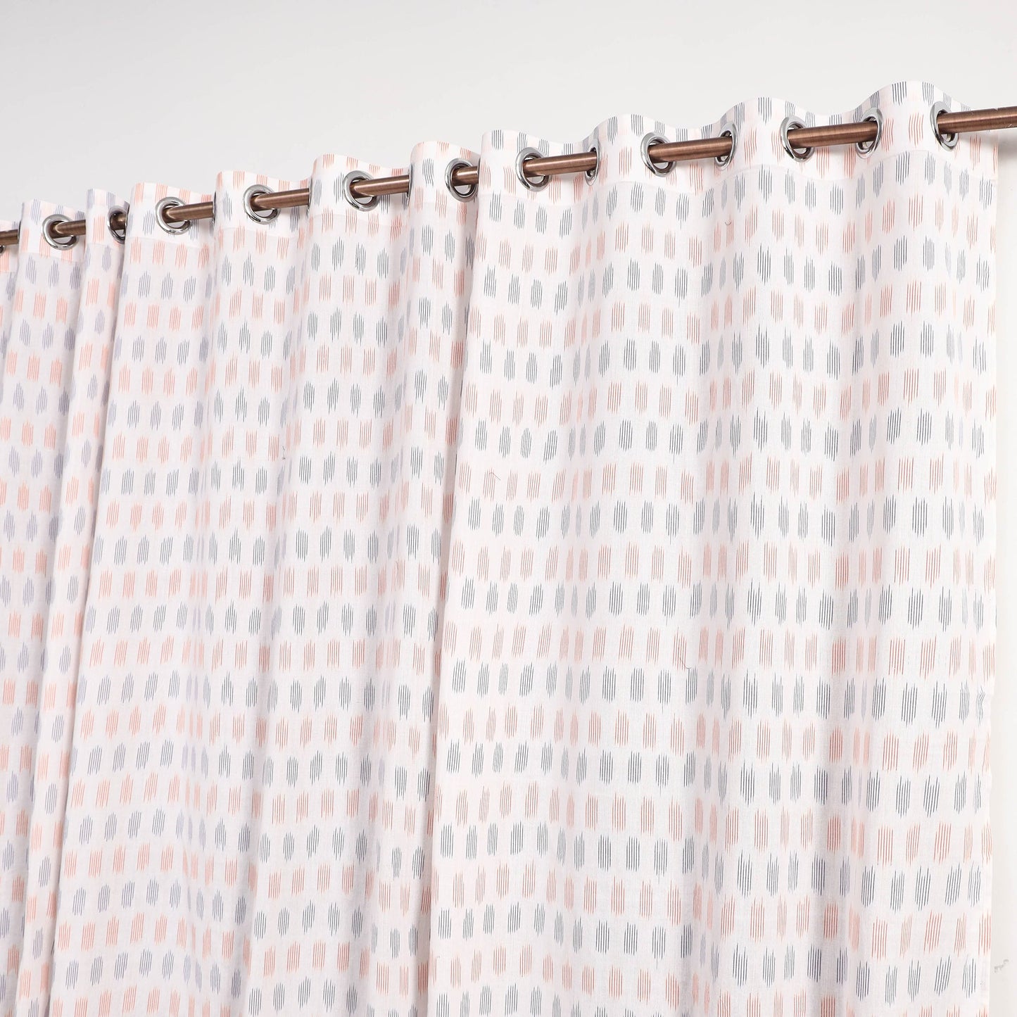 White - cotton window pochampally ikat curtain (5 x 3 feet)