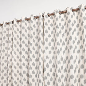 White - cotton window pochampally ikat curtain (5 x 3 feet)