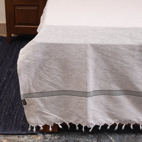 White - double handloom cotton bed sheet (108 x 90 in) 25