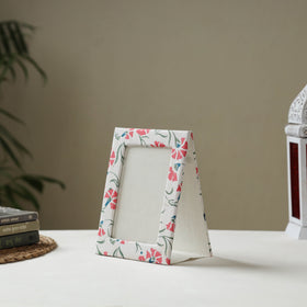 White - fabric embellished handmade photo frame (8 x 6 in)