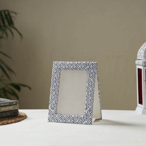 White - fabric embellished handmade photo frame (8 x 6 in)