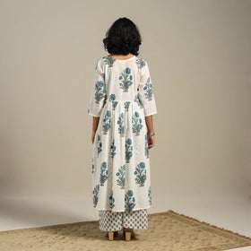 White - flared cotton jaipur kurta set (set of 2) 08