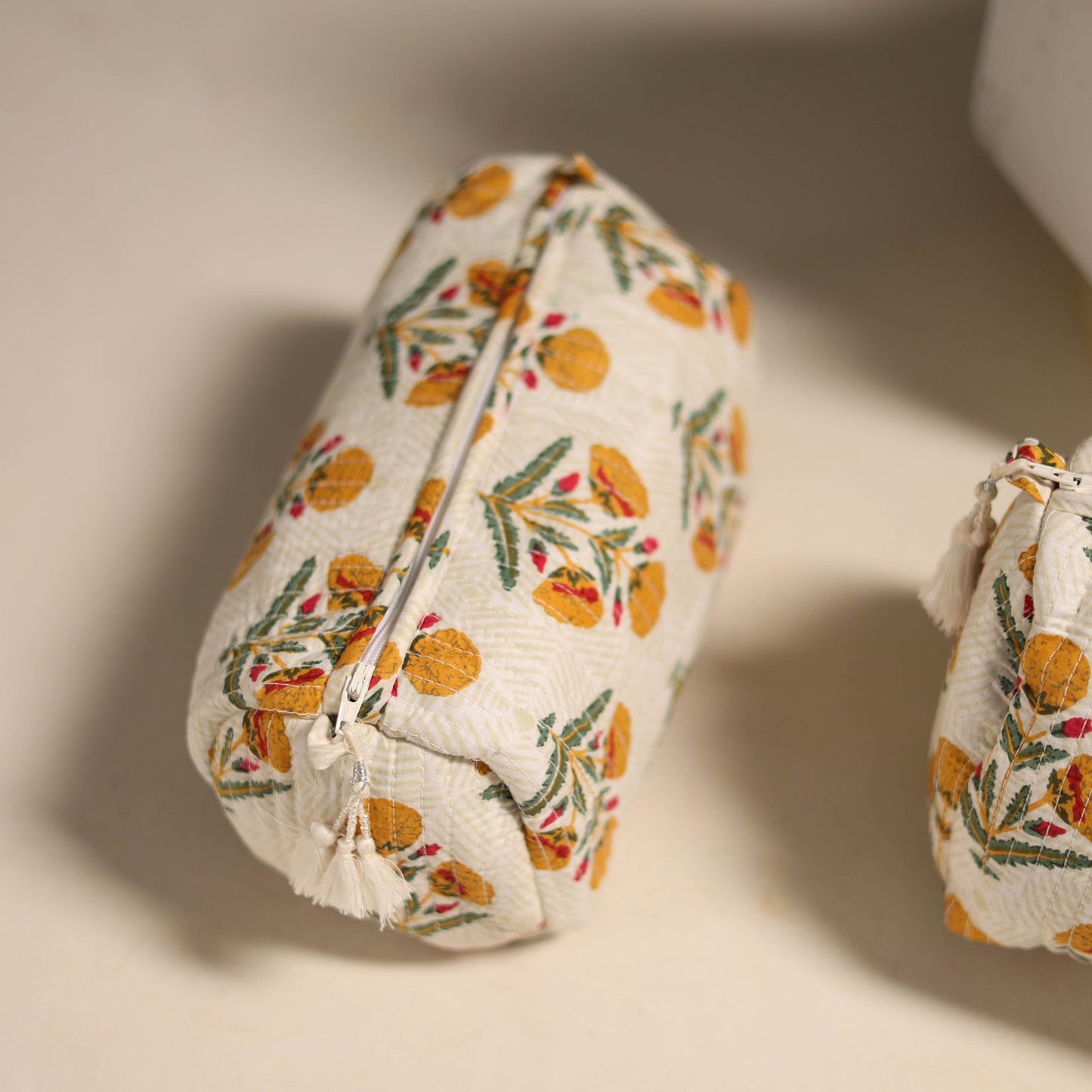 White - floral hand quilted toiletry bags (set of 3) 19