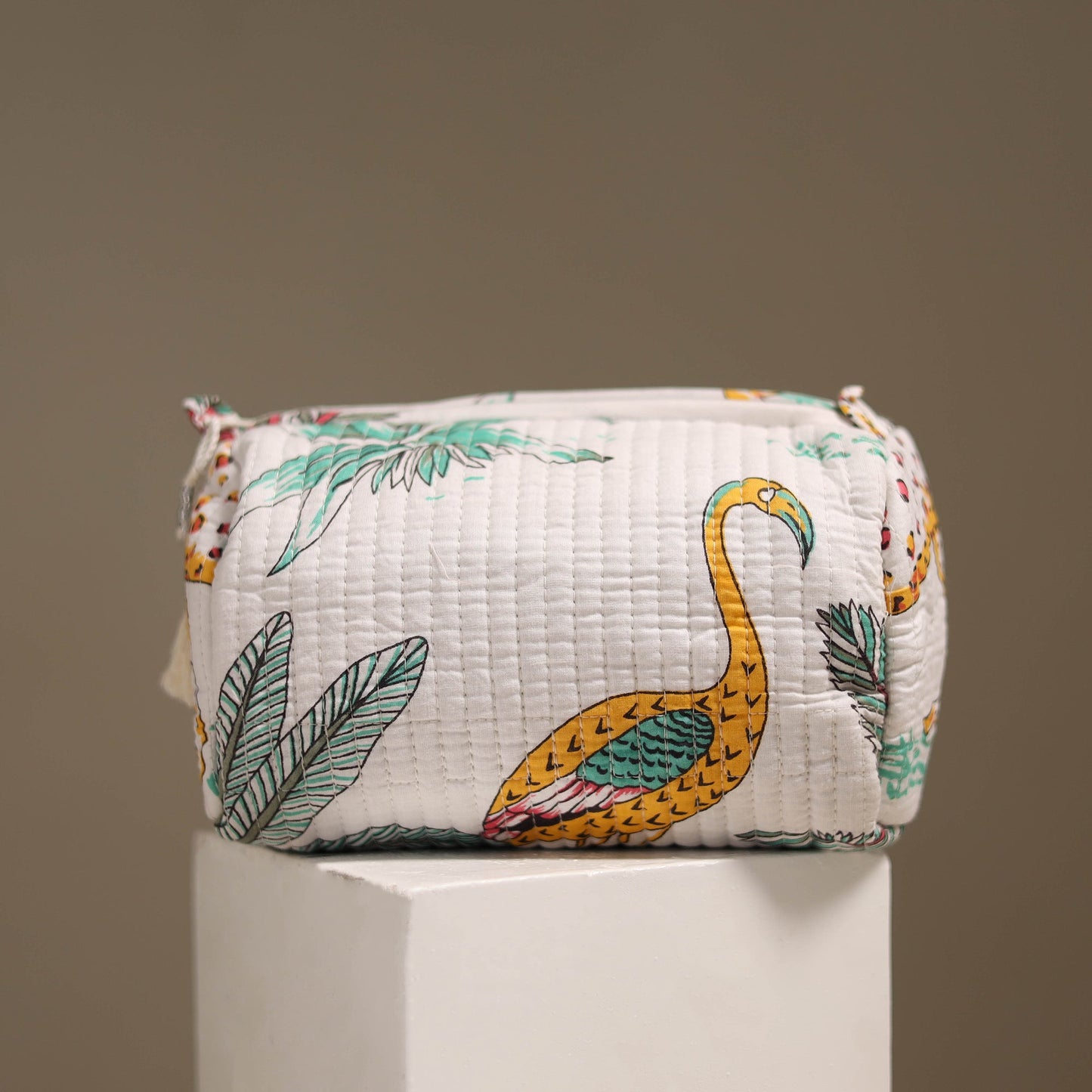 White - floral hand quilted toiletry bags (set of 3) 23