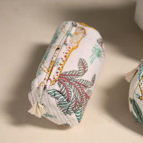 White - floral hand quilted toiletry bags (set of 3) 29