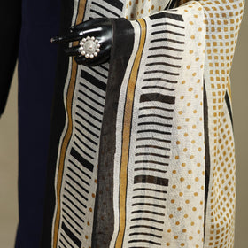 Hand natural dyed linen dupatta with tassels 04