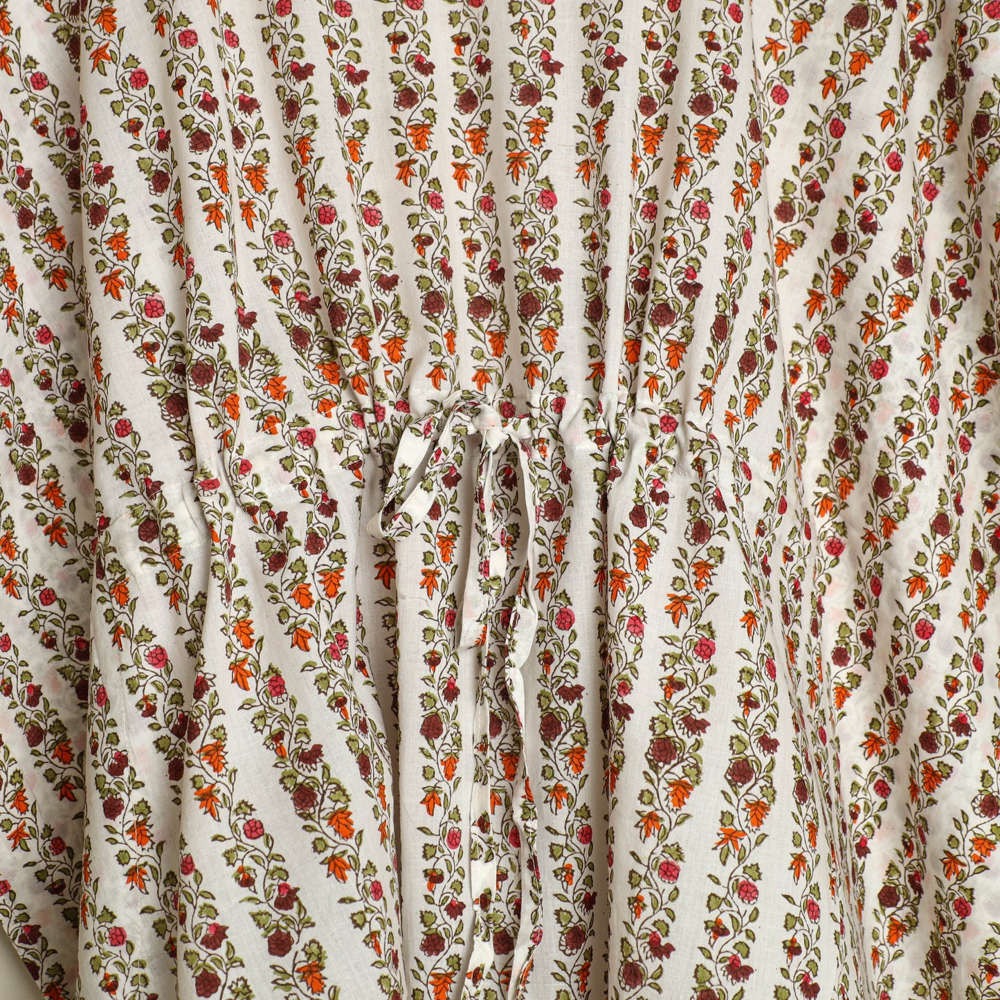 White - hand printed cotton kaftan & pyjama night suit set