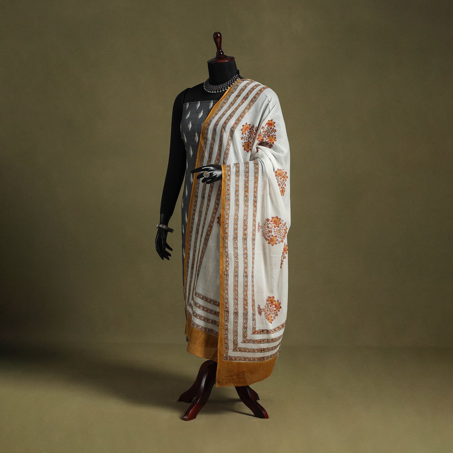 White - hand mul cotton sanganeri dupatta 25 - handcrafted