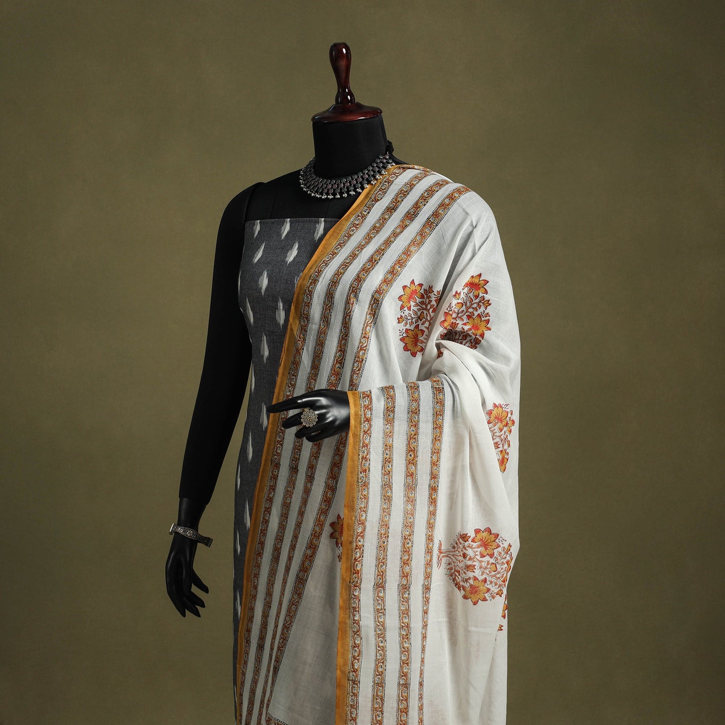 White - hand mul cotton sanganeri dupatta 25 - handcrafted