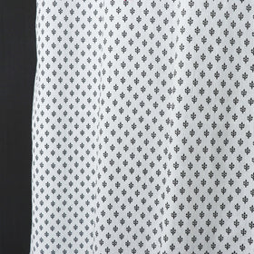 White - hand printed cotton window curtain (5 x 3.5 feet)