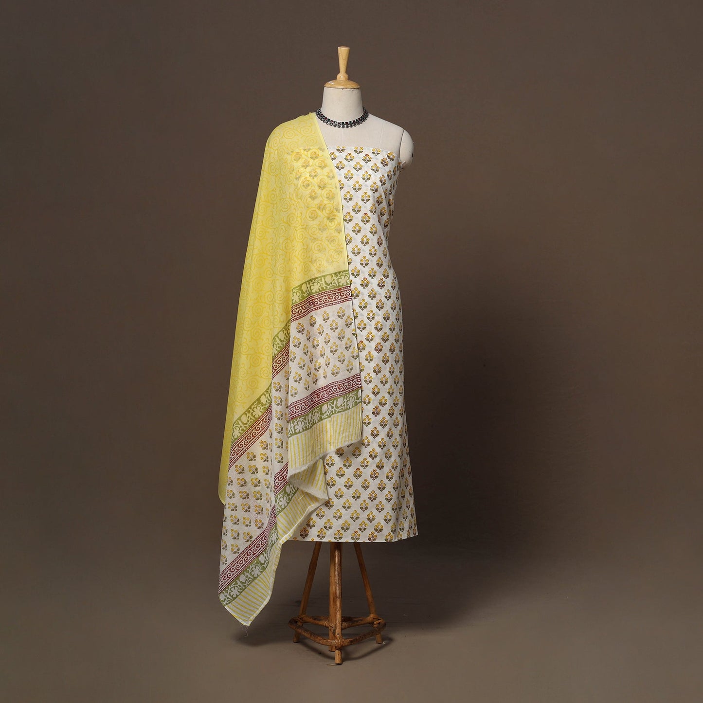 Hand sanganeri cotton 3pc unstitched dress material 12