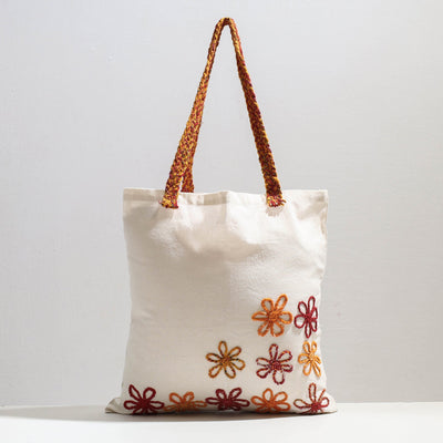  Handcrafted Cotton Recycled Flower Design Shoulder Bag Online l iTokri.com