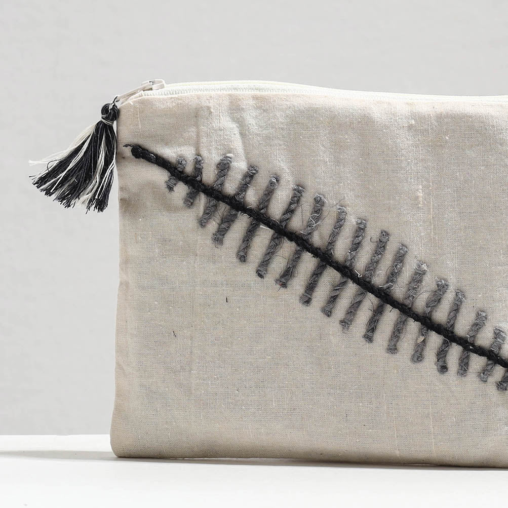  Handcrafted Cotton Recycled Leaf Design Cosmetic Pouch 