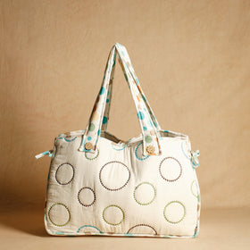 Buy Handcrafted Embroidered Sanganeri Quilted Cotton Tote Bag Online at iTokri.com