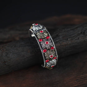 Handcrafted German Silver Bracelet / Kada