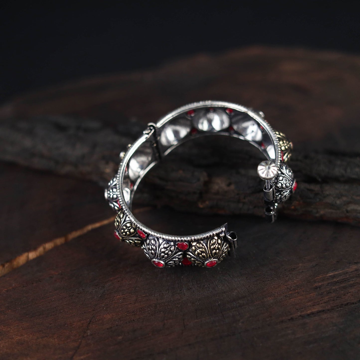 Handcrafted German Silver Bracelet / Kada