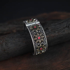 Handcrafted German Silver Bracelet / Kada