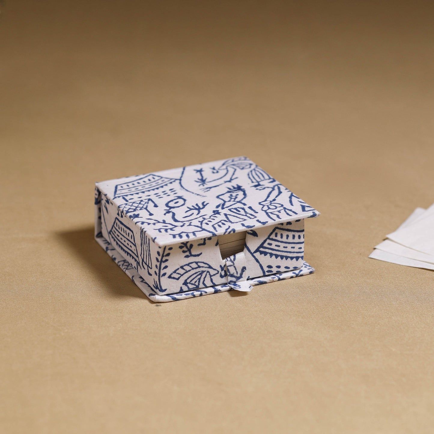 White - handcrafted printed card holder with slips 25