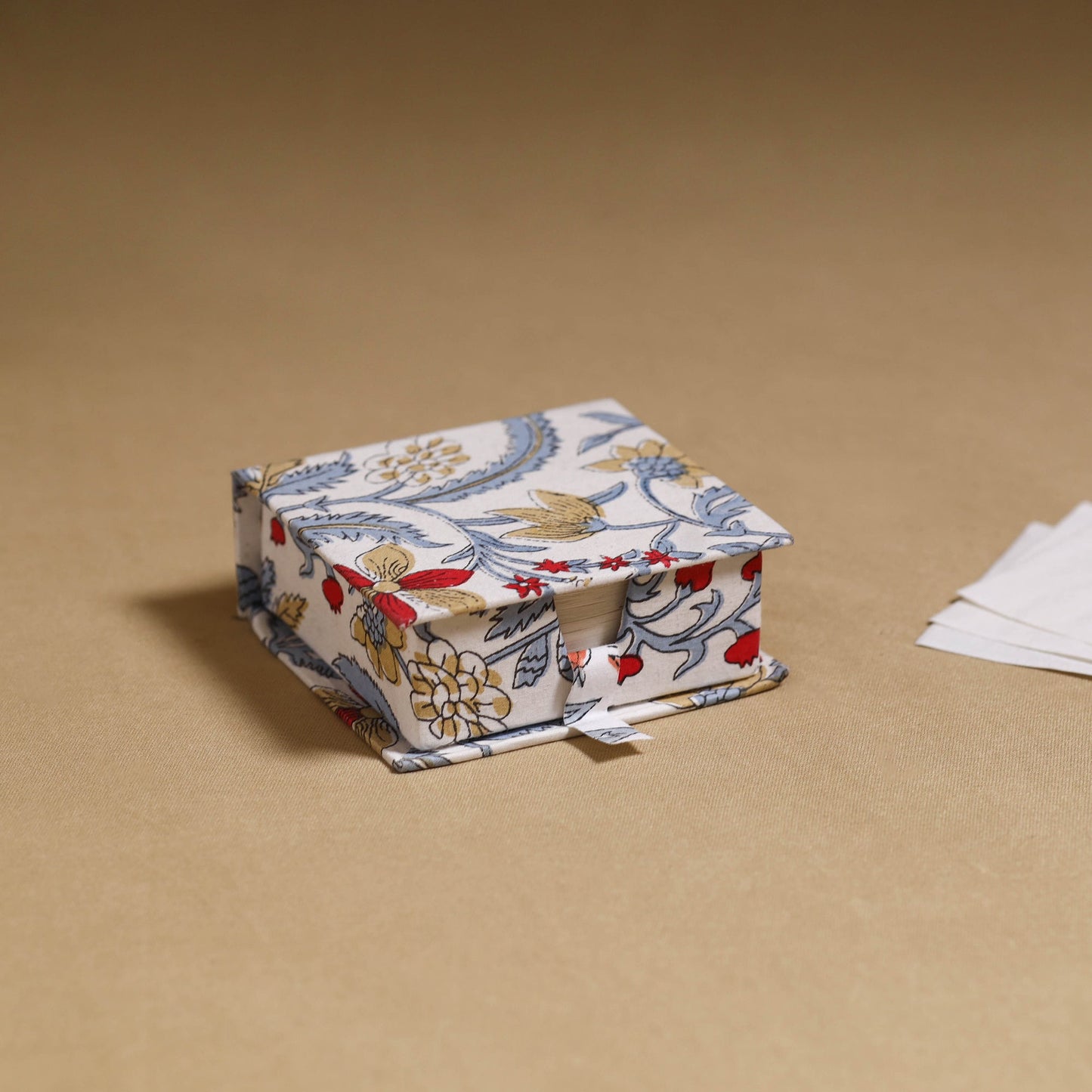 White - handcrafted printed card holder with slips 34