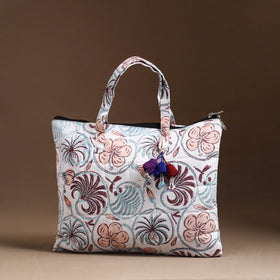 White Handcrafted Quilted Cotton Hand Bag 40