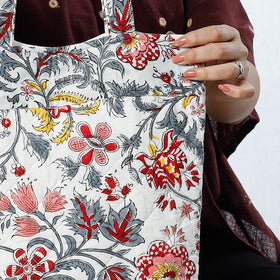 Buy Handcrafted Quilted Sanganeri Block Printed Shoulder Bag Online at iTokri.com