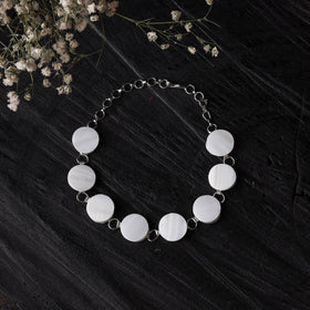 White - handcrafted seashell bracelet (adjustable) 35