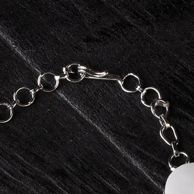 White - handcrafted seashell bracelet (adjustable) 35