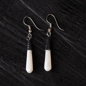 White - handcrafted seashell earrings 39