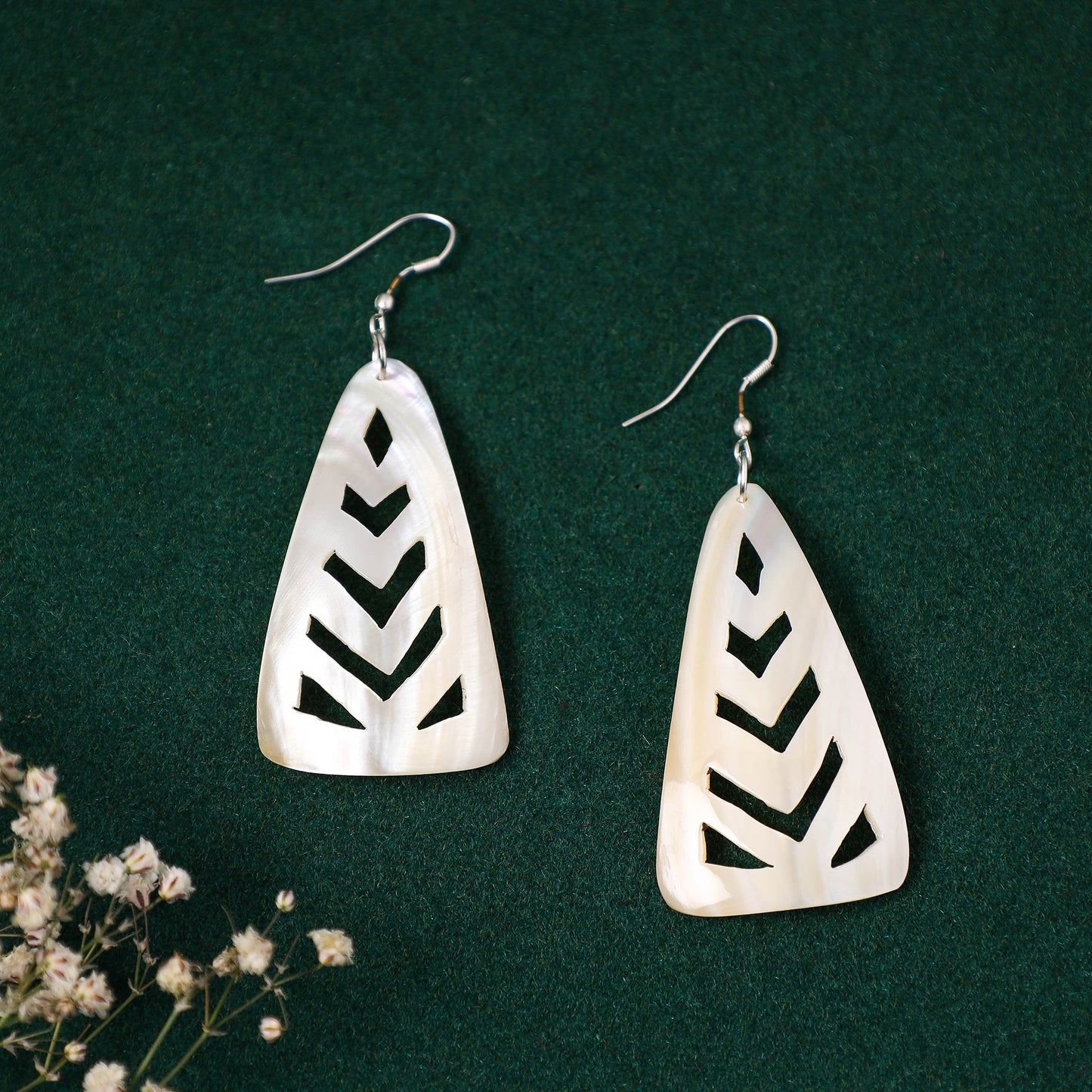  Handcrafted Seashell Earrings Online at iTokri.com 