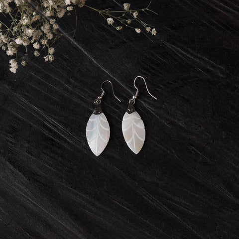 White - handcrafted seashell earrings 51