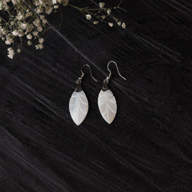 White - handcrafted seashell earrings 51