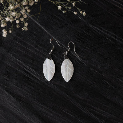 White - handcrafted seashell earrings 59
