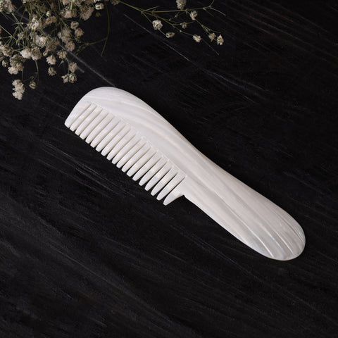 Handcrafted seashell hair comb (big) 09