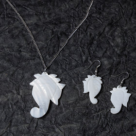  Handcrafted Seashell Necklace Set Online at iTokri.com 