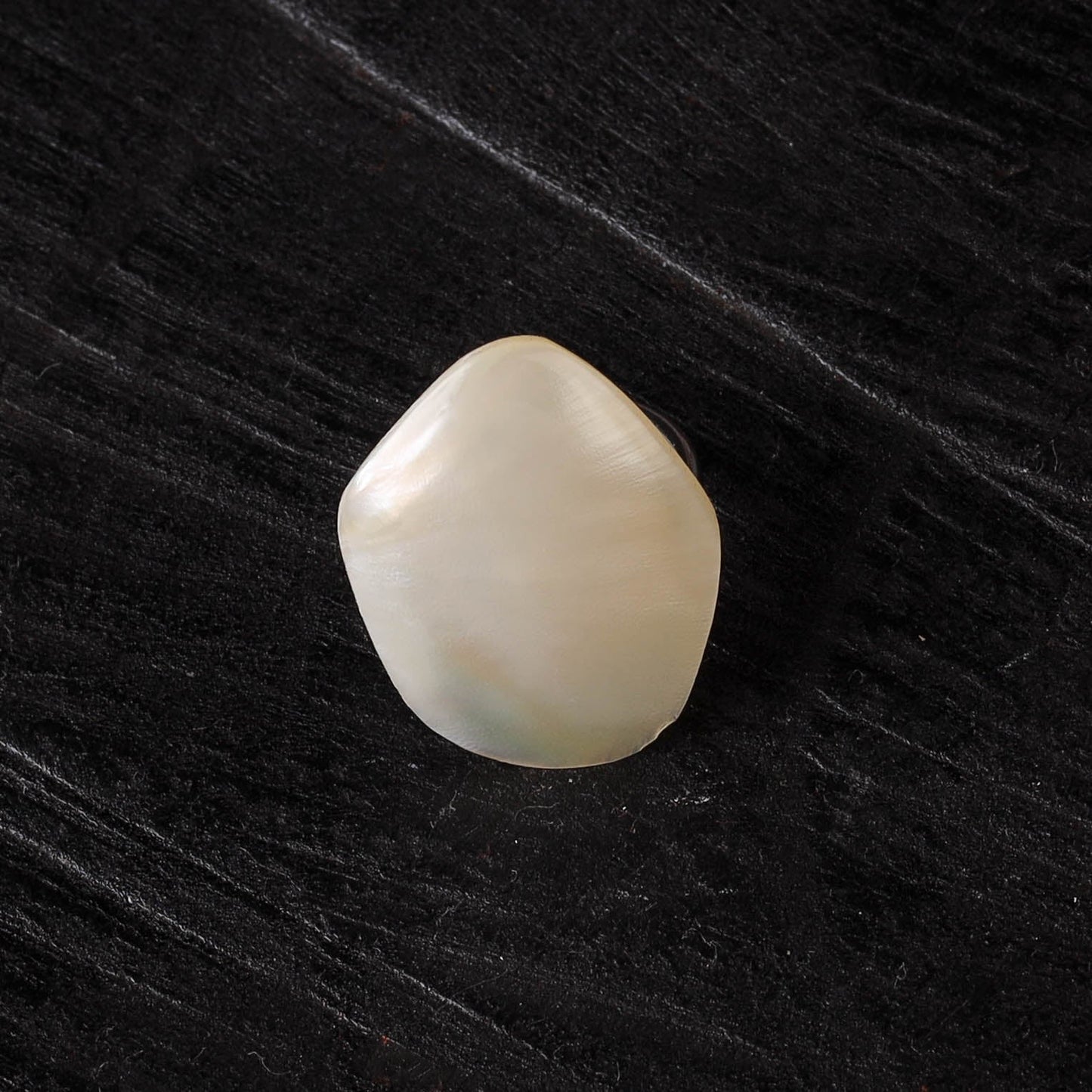 White - handcrafted seashell ring (adjustable) 14