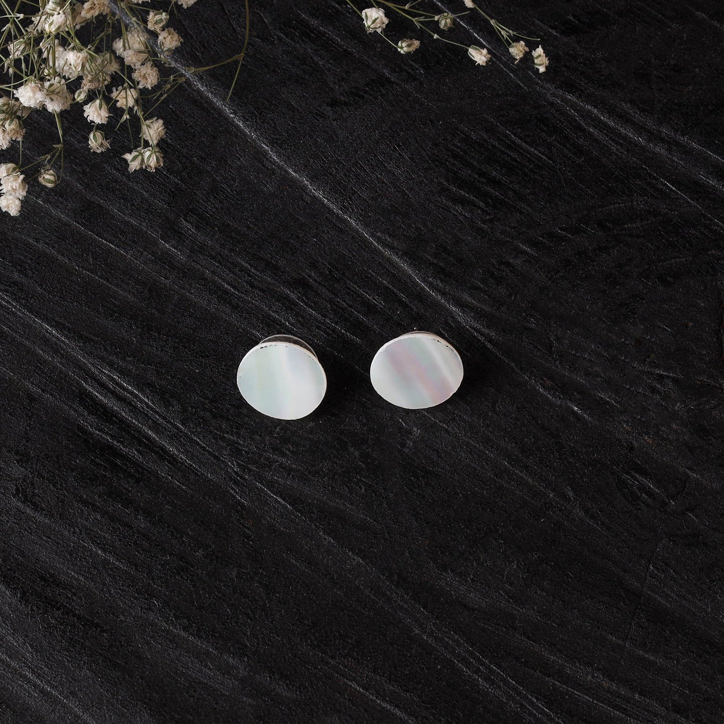White - handcrafted seashell stud earrings 48