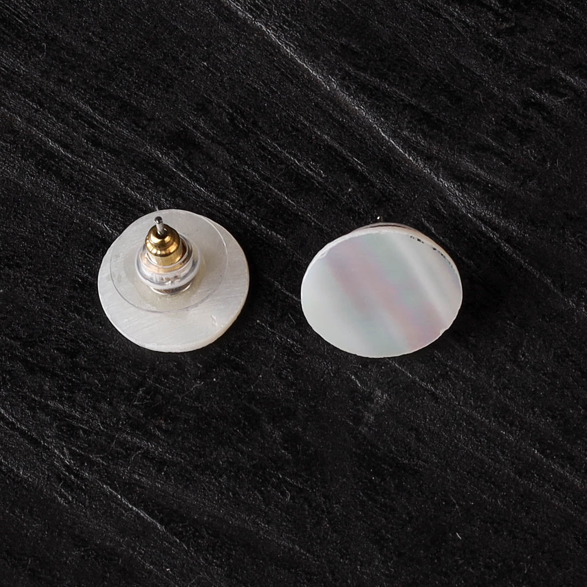 White - handcrafted seashell stud earrings 48
