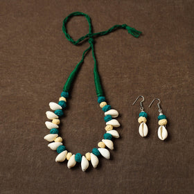 White - handcrafted shell & thread work necklace set 13