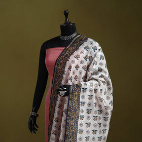 White - handloom chanderi silk hand sanganeri dupatta 38